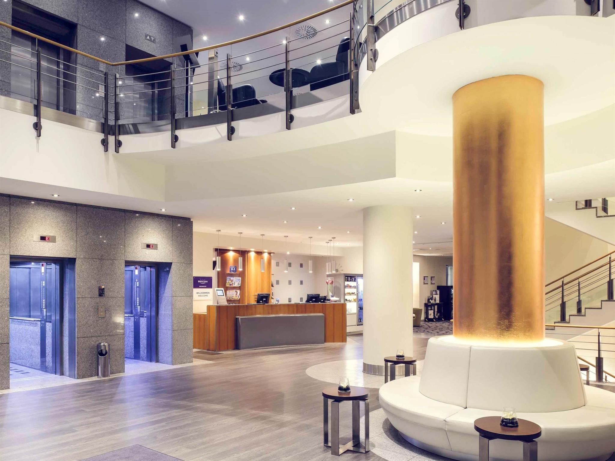 Mercure Hotel Bochum City Ngoại thất bức ảnh